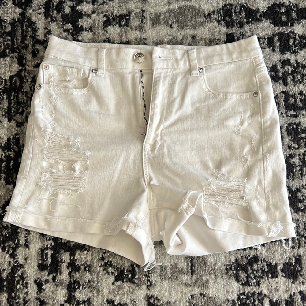 AE Curvy High-Waisted Short Short